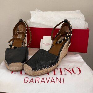 Valentino Garavani wedges